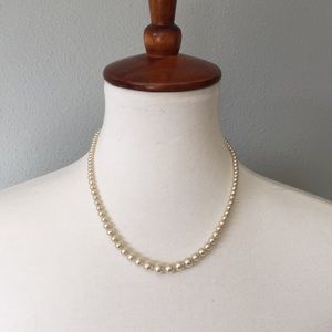 1950’s vintage pearl necklace